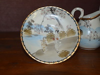 2 porseleinen koffieserviezen, 5 sierstukken - afbeelding 5 van  14