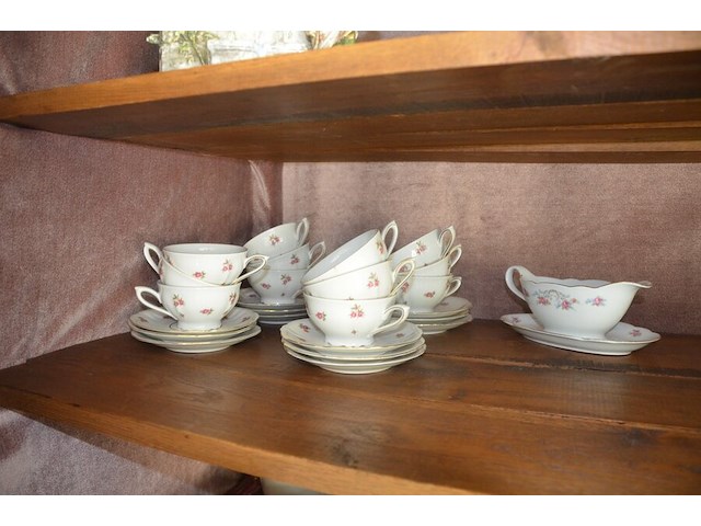 2 porseleinen koffieserviezen, 5 sierstukken - afbeelding 8 van  14