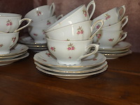 2 porseleinen koffieserviezen, 5 sierstukken - afbeelding 10 van  14