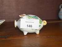 2 porseleinen koffieserviezen, 5 sierstukken - afbeelding 13 van  14