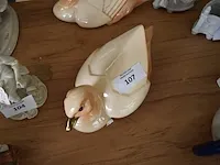 2 porseleinen siereendjes - afbeelding 4 van  7