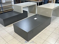 2 presentatiemeubels - afbeelding 3 van  3