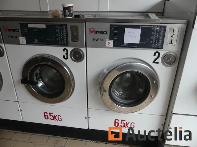 2 professionele wasmachines 6,5 kg met ipso hw64 token coin - afbeelding 2 van  7