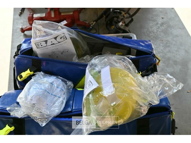 2 pvc draagtassen - afbeelding 2 van  2