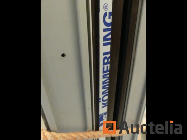 2 pvc kaders met rolluik - afbeelding 2 van  7