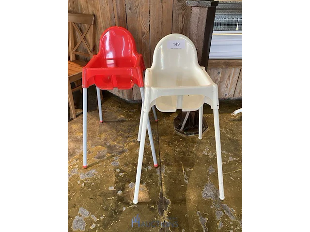 2 pvc kinderstoeltjes - afbeelding 1 van  1