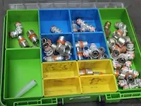 2 pvc stapelkoffers met inhoud - afbeelding 3 van  3