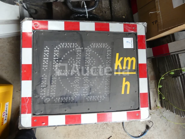 2 radars voor snelheidsindicatoren - afbeelding 7 van  9