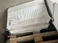 2 radiatoren nieuw in verpakking - afbeelding 1 van  5