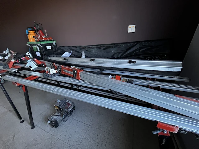 2 raimondi werktafels in combinatie met haakse slijper - afbeelding 3 van  16