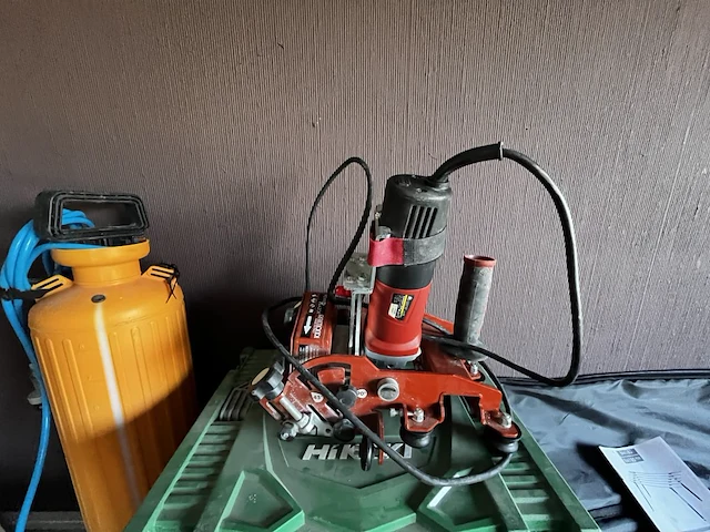 2 raimondi werktafels in combinatie met haakse slijper - afbeelding 9 van  16