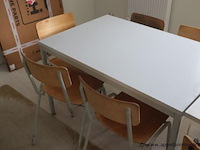 2 rechthoekige kantinetafels vv 8 stoelen - afbeelding 1 van  1
