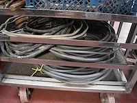 2 rekjes met kleine partij schroeven en klein materiaal (29) - afbeelding 8 van  14