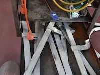 2 rekjes met kleine partij schroeven en klein materiaal (29) - afbeelding 10 van  14