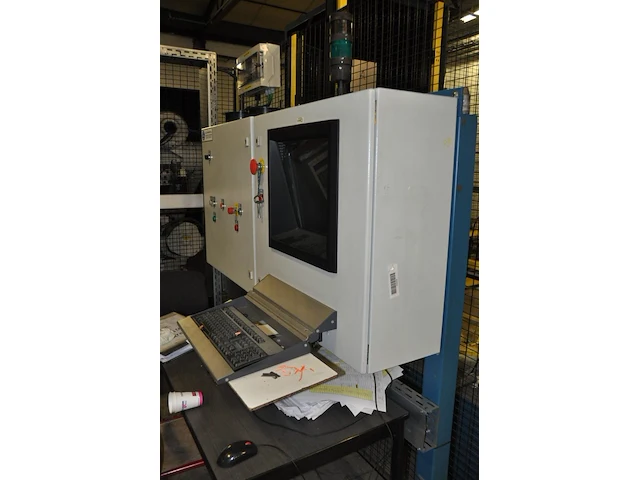 2 * robot abb + rotating platform - afbeelding 2 van  8