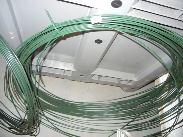 2 rollen bekaertdraad - afbeelding 1 van  2