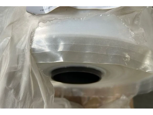 2 rollen papier + 1 rol plastiek - afbeelding 3 van  4