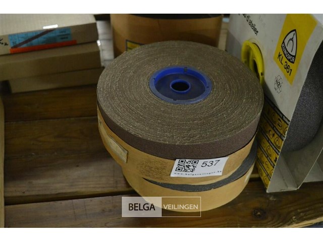 2 rollen schuurpapier - afbeelding 1 van  2