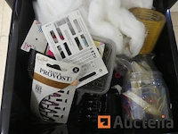 2 roltafels 4 lades met inhoud - afbeelding 5 van  9