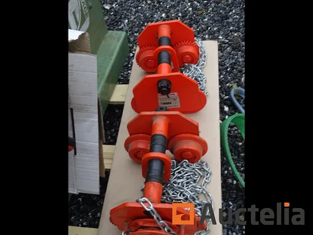 2 roltafels deurs takel metaalbewerking - afbeelding 4 van  7