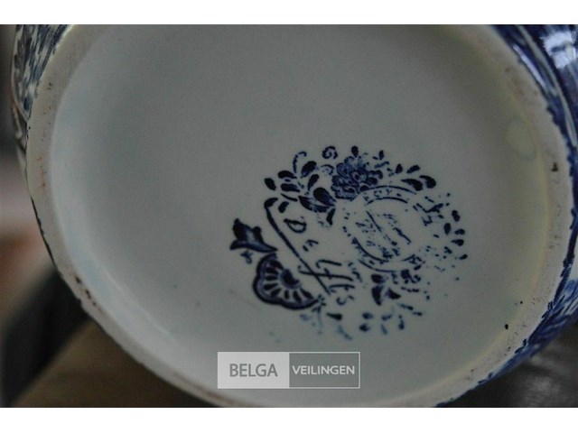 2 royal sphinx delft balustervazen - afbeelding 3 van  4