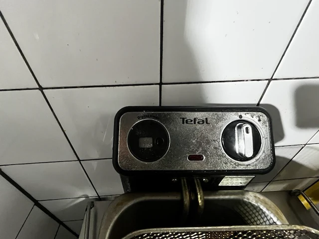 2 rvs friteuse tefal - afbeelding 3 van  3