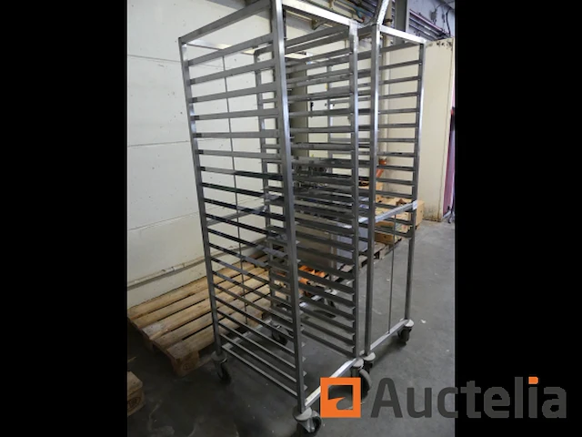 2 rvs trolleys met waterpassen - afbeelding 3 van  5