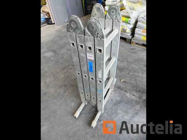 2 schalen en aluminium trapladder - afbeelding 1 van  6