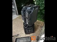 2 sets van 2 jerrycans voor jeep, 2 sets voor jerrycans voor jeep - afbeelding 5 van  11