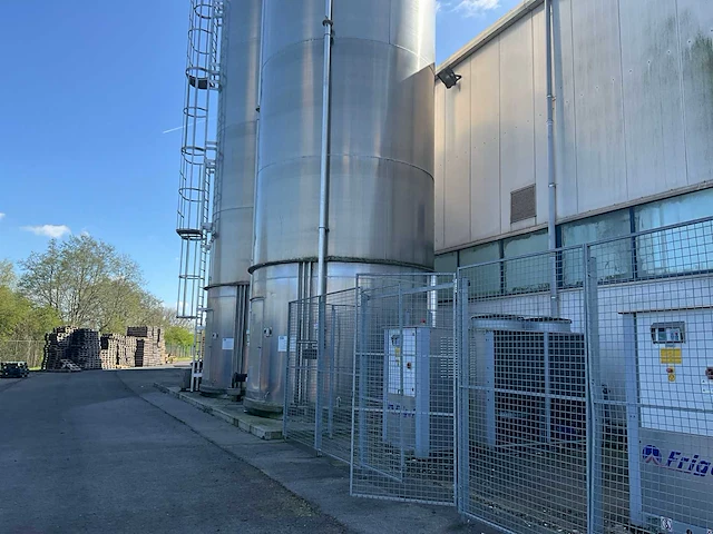 2 silo’s 150 ton met chiller frigel en droger munters - afbeelding 2 van  59