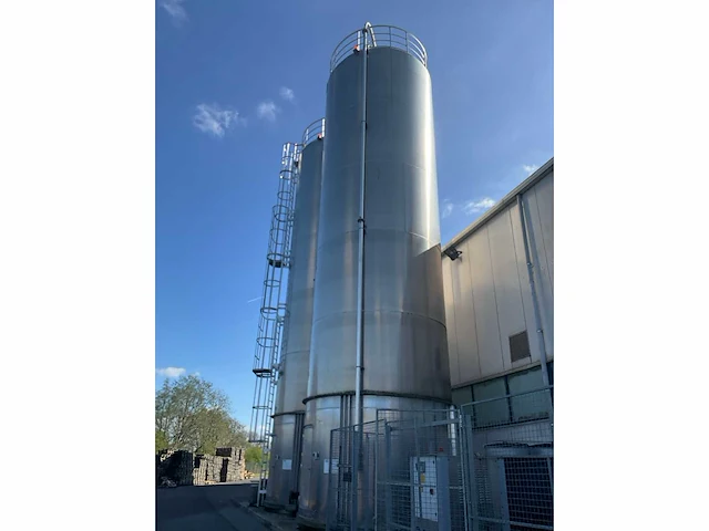 2 silo’s 150 ton met chiller frigel en droger munters - afbeelding 3 van  59