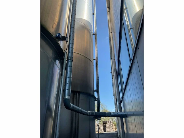 2 silo’s 150 ton met chiller frigel en droger munters - afbeelding 46 van  59