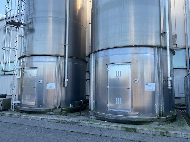 2 silo’s 150 ton met chiller frigel en droger munters - afbeelding 52 van  59