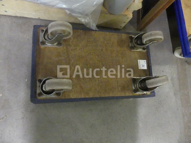 2 skateboards - afbeelding 1 van  4