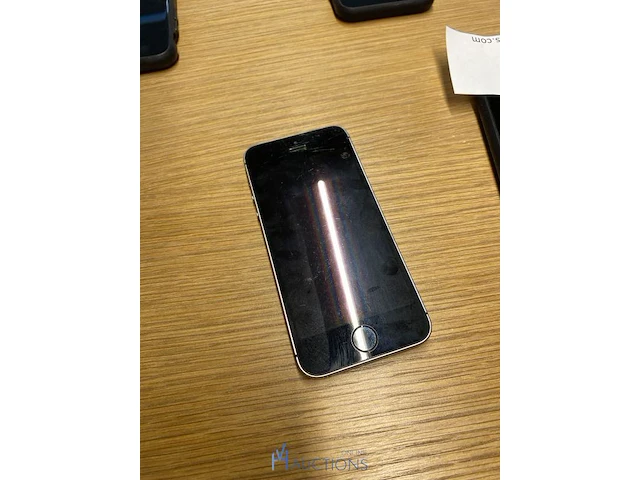 2 smartphone apple iphone se - afbeelding 4 van  8