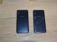2 smartphones samsung galaxy a10 zonder lader (b401) - afbeelding 5 van  5