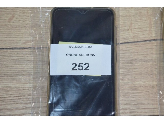 2 smartphones samsung galaxy a10 zonder lader (b401) - afbeelding 2 van  5