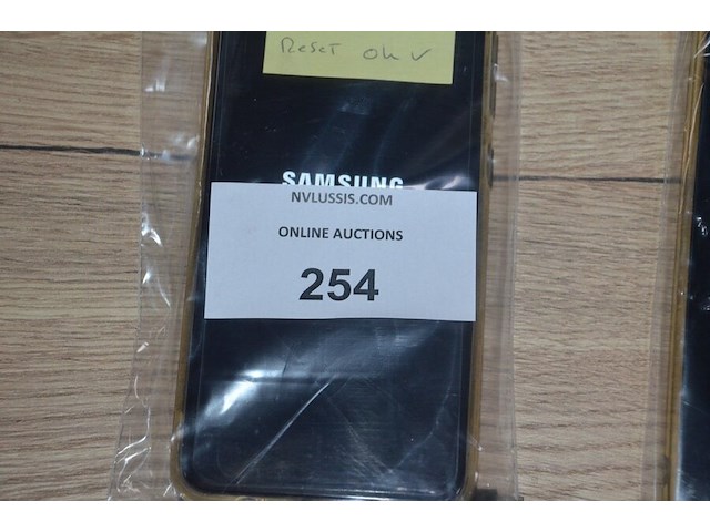 2 smartphones samsung galaxy a10 zonder lader (b401) - afbeelding 2 van  5