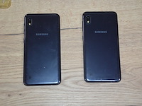 2 smartphones samsung galaxy a10 zonder lader (b401) - afbeelding 5 van  5