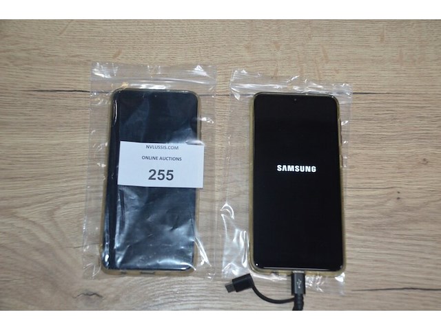 2 smartphones samsung galaxy a10 zonder lader (b401) - afbeelding 1 van  5