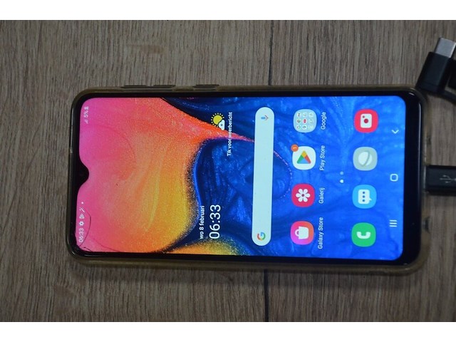 2 smartphones samsung galaxy a10 zonder lader met gebarsten schermen (b401) - afbeelding 8 van  9