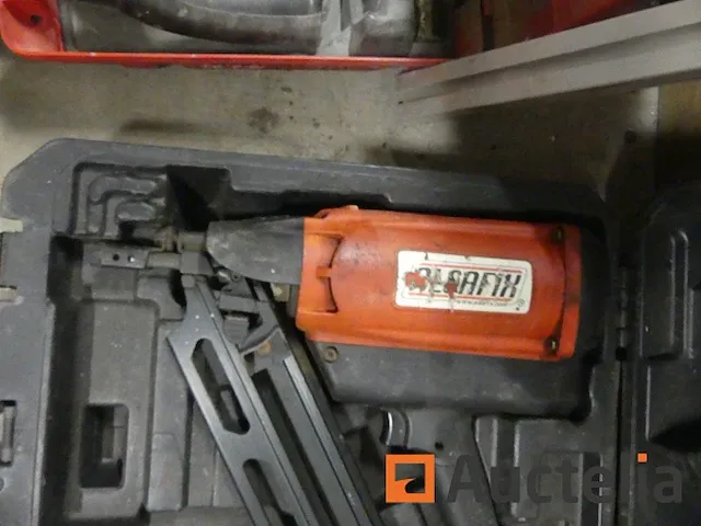 2 spijkermachines op accu alsafix - afbeelding 7 van  10