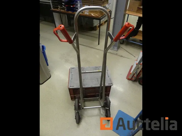 2 steekwagens drievoudige wielen - afbeelding 2 van  12