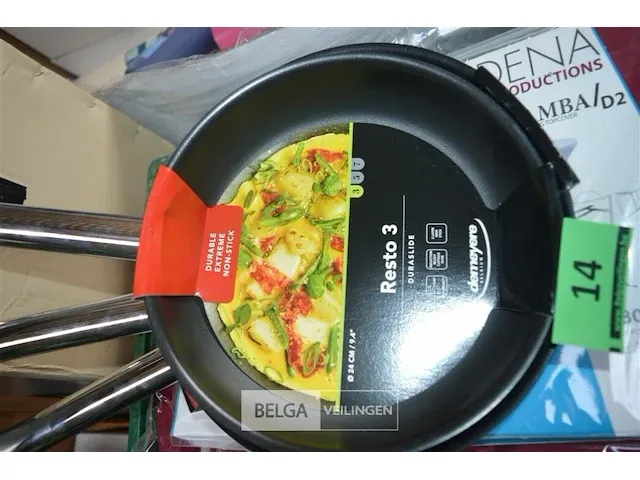 2 steelpannen 24 cm & 1 steelpan 28 cm - afbeelding 2 van  4