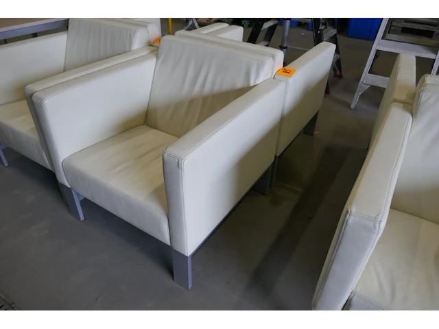 2 stijlvolle lederen designzetels drisag - afbeelding 3 van  4