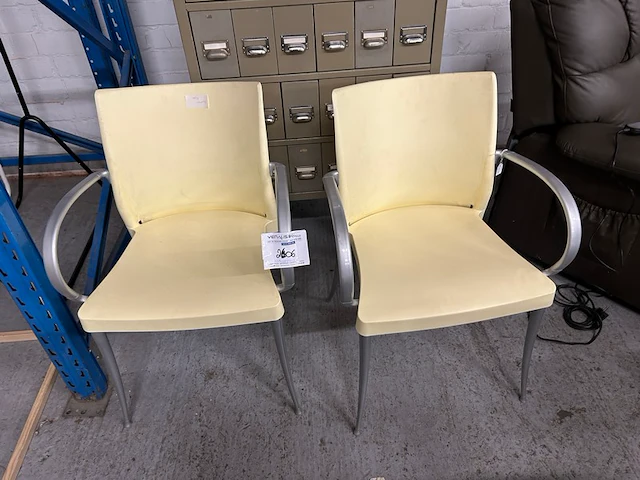 2 stoelen paco capdell - afbeelding 1 van  4