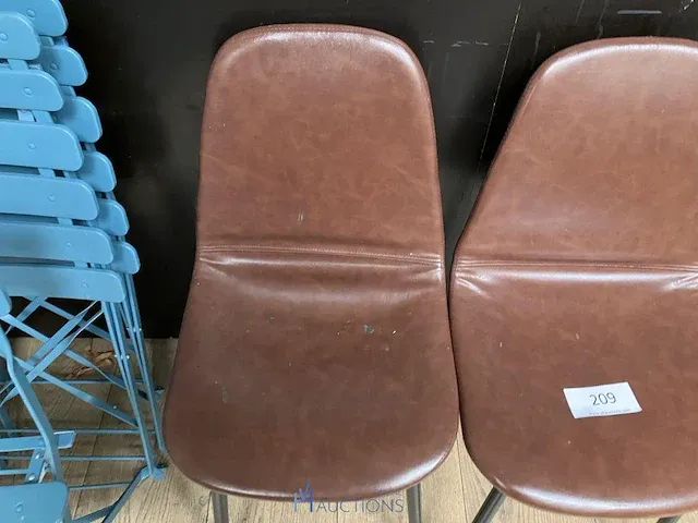 2 stoelen - afbeelding 4 van  4
