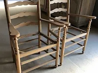 2 stoelen - afbeelding 1 van  6