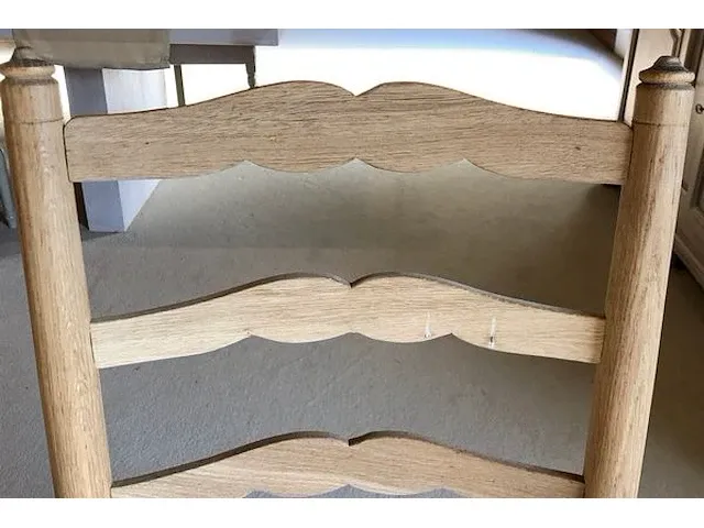 2 stoelen - afbeelding 3 van  6