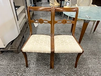 2 stoelen - afbeelding 1 van  4